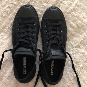 Like new all black converse size 7.5